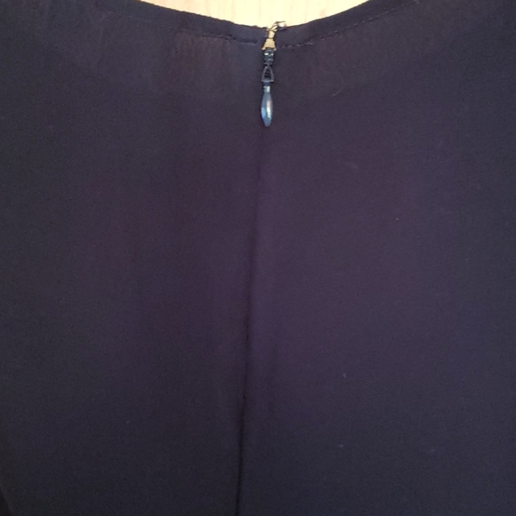 Flowy black dress from the gap - Picture 5 of 8